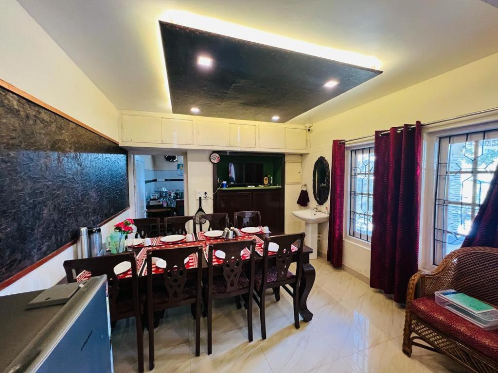 Queen Annes Bungalow Hotell Kodaikanal Exteriör bild