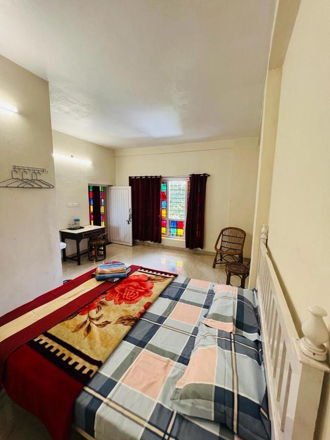 Queen Annes Bungalow Hotell Kodaikanal Exteriör bild