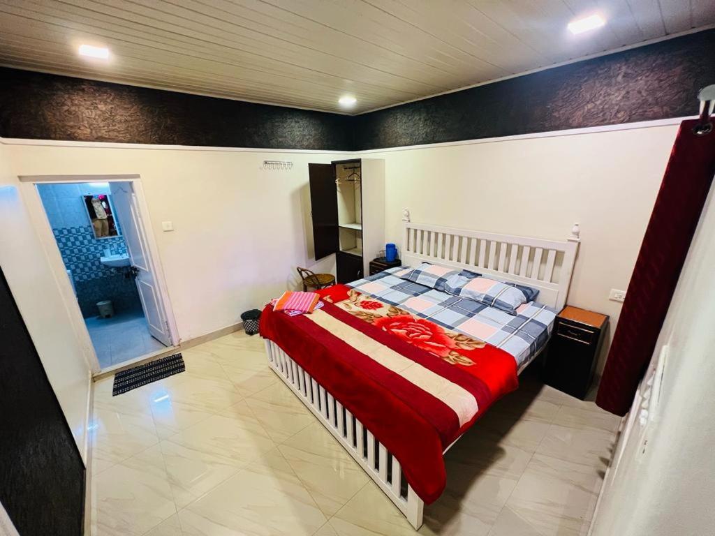 Queen Annes Bungalow Hotell Kodaikanal Exteriör bild